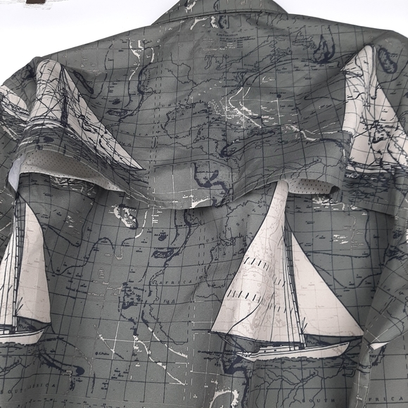 Chaps Explorer Sailboat Button Down Shirt Green/Gray Vented Men's Medium - Picture 6 of 9